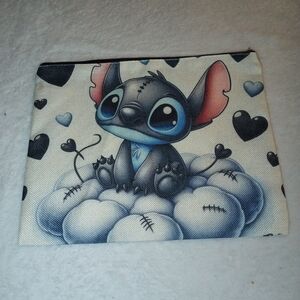 Stitch Character Pouch Nwot